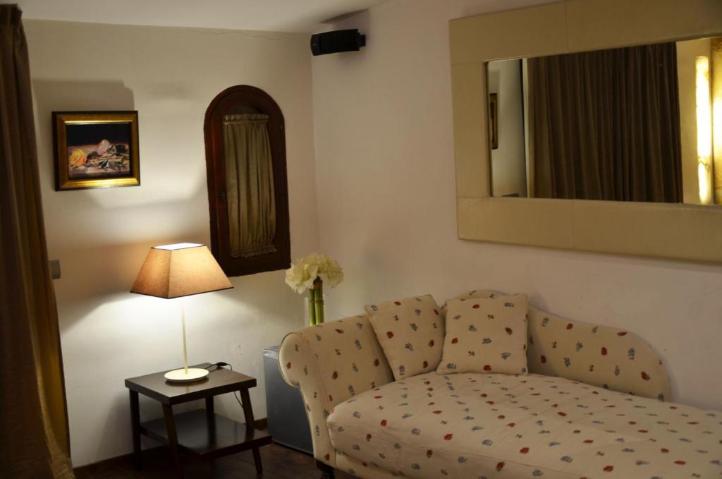 Hotel Galena Mas Comangau Begur Zimmer foto